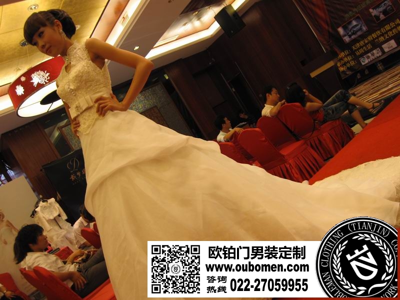 2010年7月3日婚庆节圆满成功-欧铂门服饰