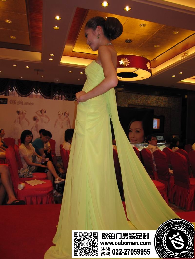 2010年7月3日婚庆节圆满成功-欧铂门服饰
