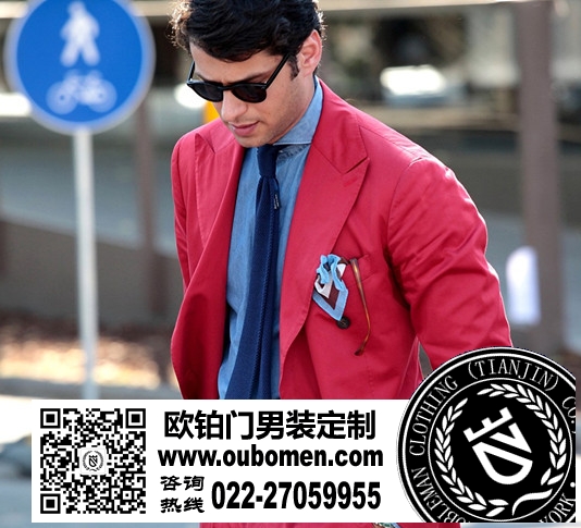 街拍中别有用心的领带