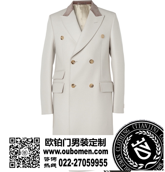 天鹅绒领拼接白色毛呢大衣